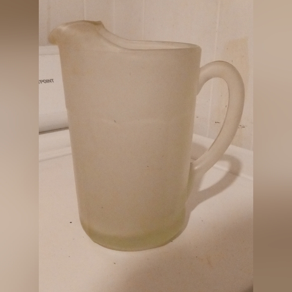 No brand Heavy Glass Pitcher - Picture 6 of 7